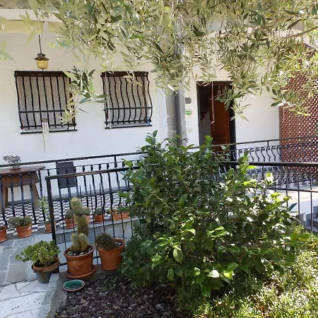 Oda ve Kahvaltı Le Rondini Cassanesi